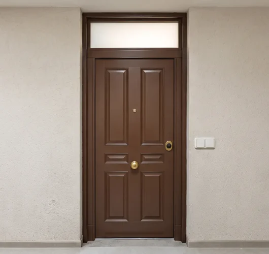 blindamos-tu-casa-puertas-personalizadas-galeria-01